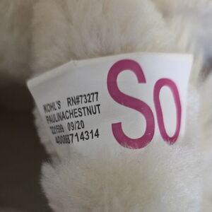 SO Cream Fluffy Accessory